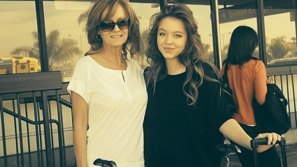 Lisa Ann Mudd How Old Is Sydney Sweeney's Mother in 2026? Lisa Ann Mudd How Old Is Sydney Sweeney's Mother in 2026?