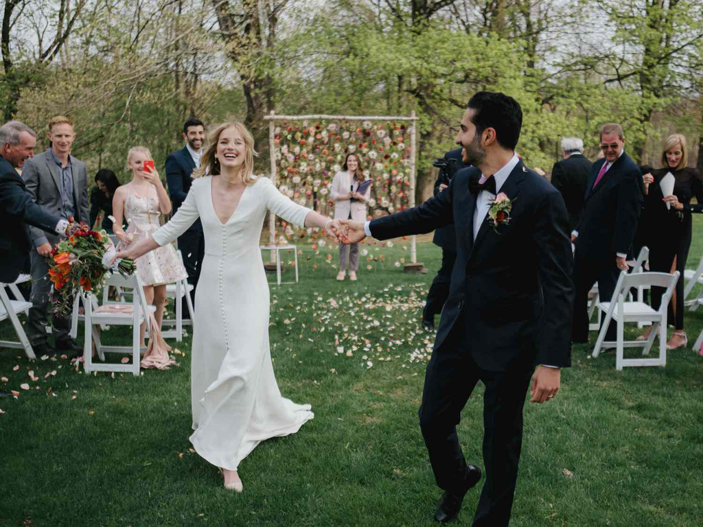 How Did Elizabeth Lail Meet Her Husband?